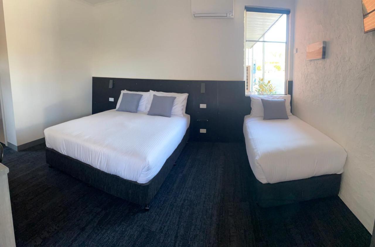 Railway Motel Myrtleford Eksteriør bilde